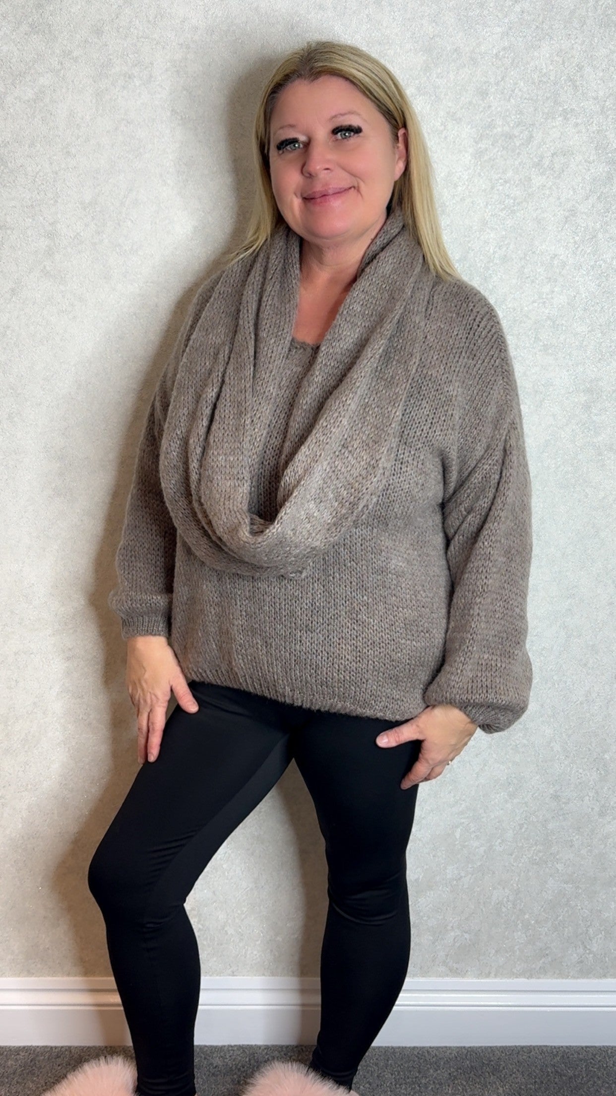 Amanda Jumper With Snood