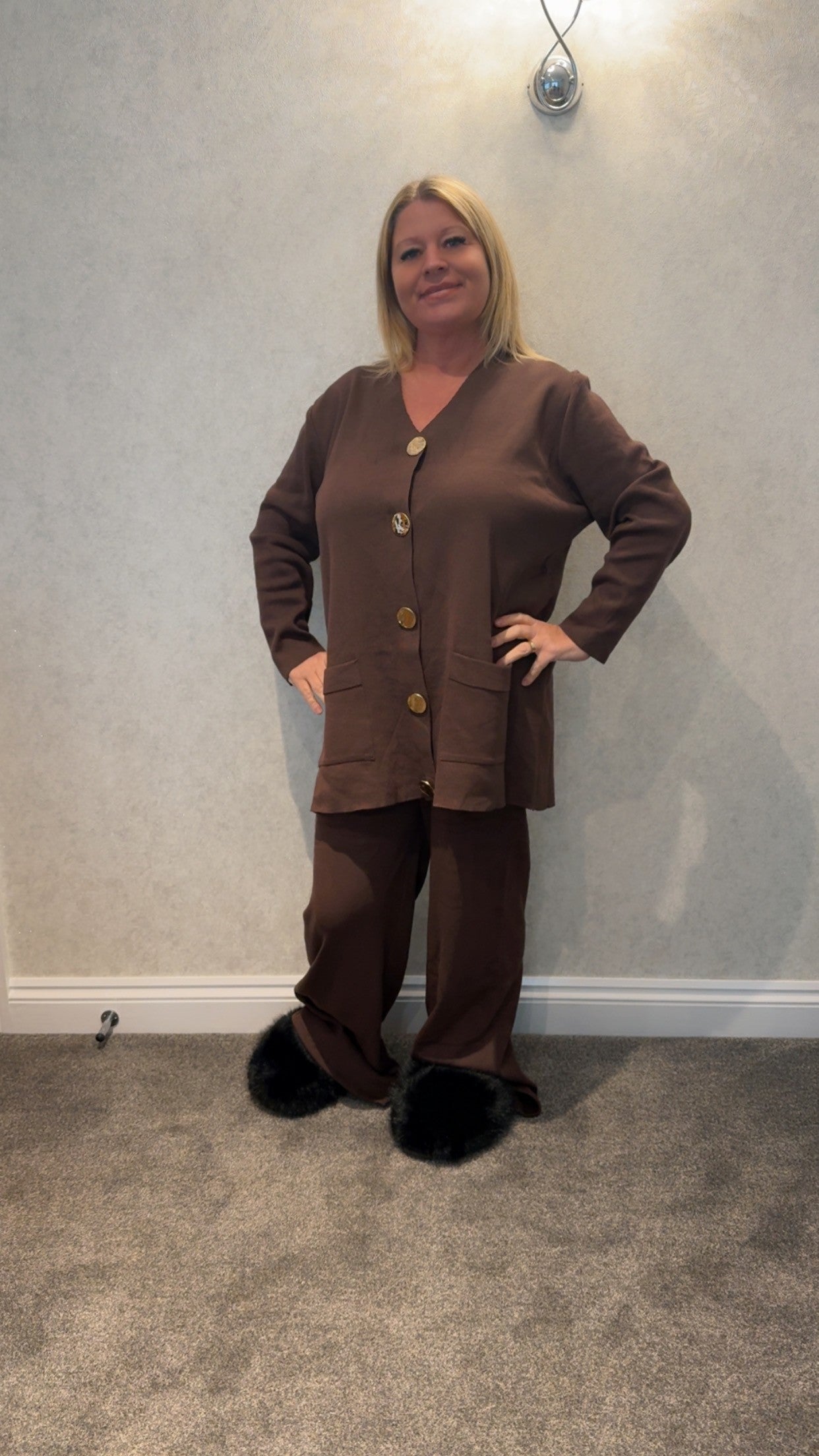 Jackie Plus Size Gold Button Set